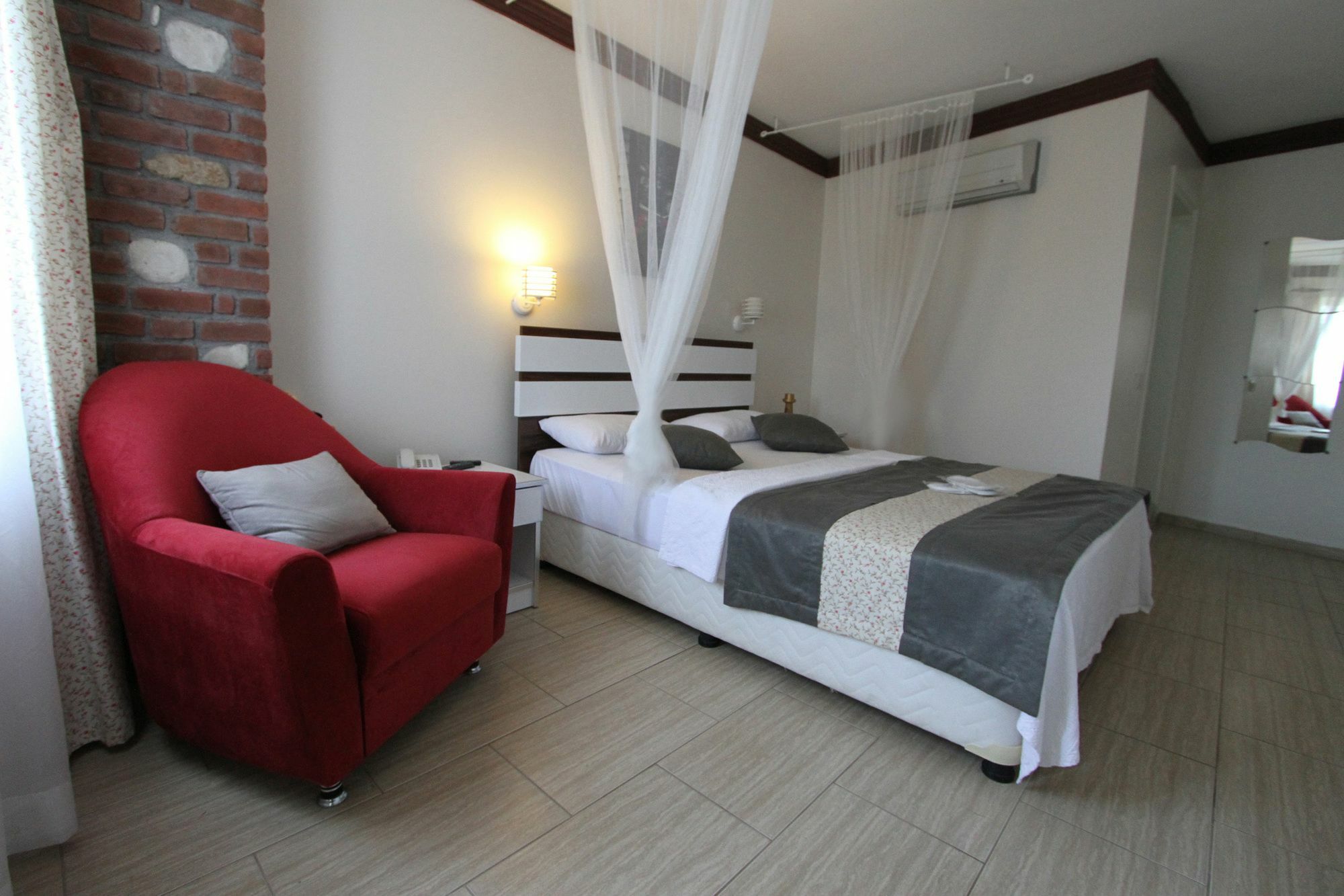 Destina Hotel Бозджаада Экстерьер фото